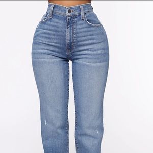 Fashion Nova Killing ‘Em Softly Side Split Jean